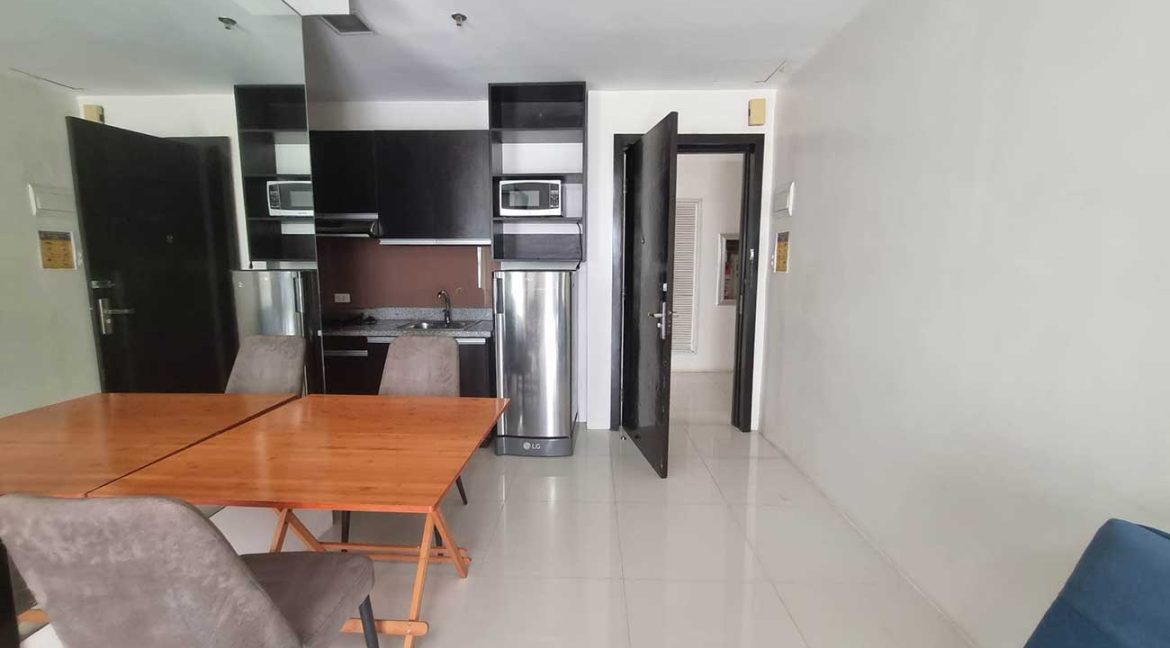 mandaue-rent-27-bamboo-bay-1br-3-dining1