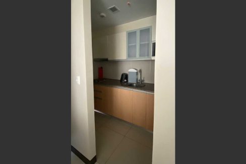 mactan-rent-47-8-newtown-1br-5-kitchen1