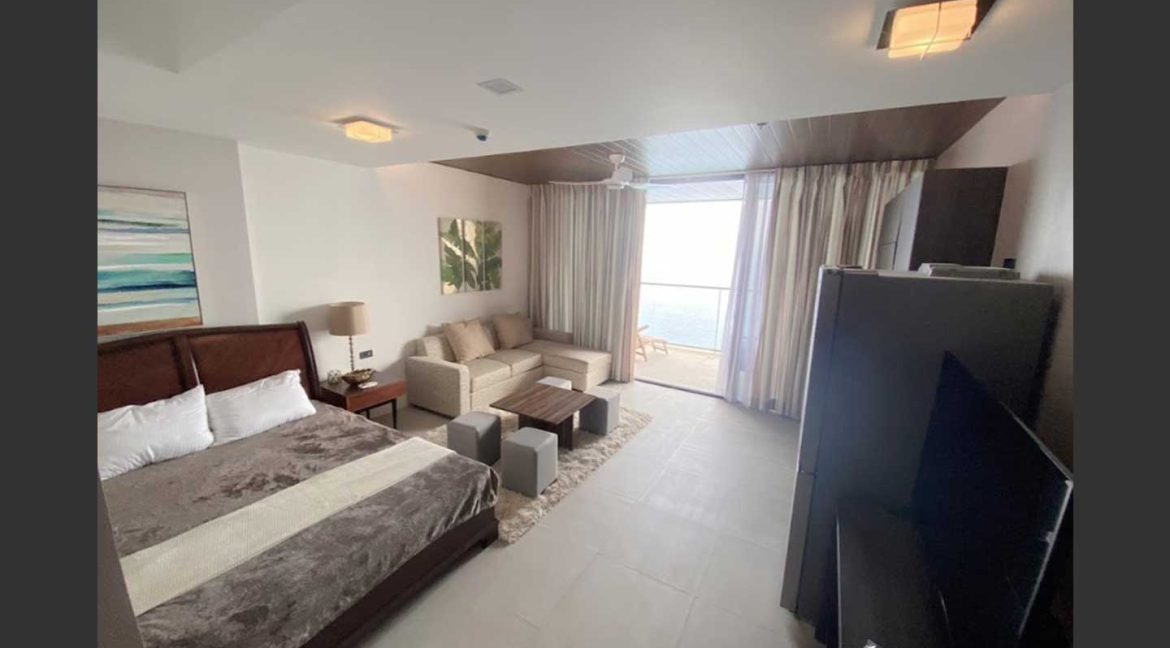 71-resale-mactan-the-reef-s-1-bed1