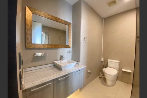 71-resale-mactan-the-reef-s-3-bath1