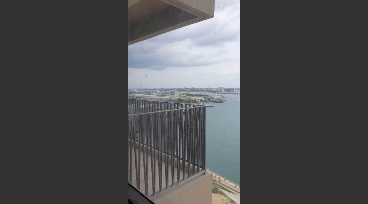 72-Resale-Mandaue-Mandani-Bay-Suites-2BR-3-balcony2