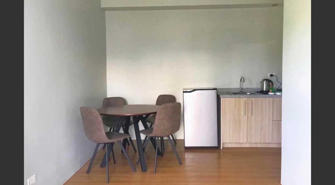 lahug-rent-105-mivesa-1br-3-dining1