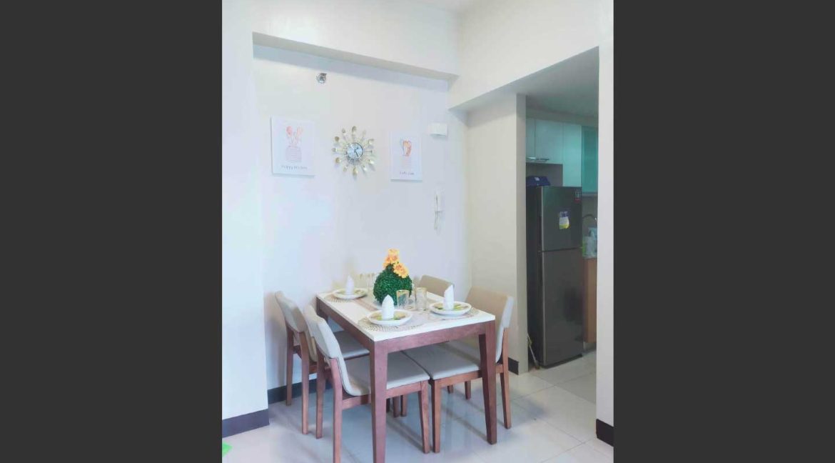 mactan-rent-49-one-pacific-residences-1br-4-dining1