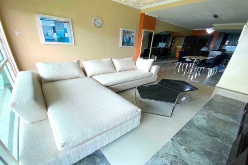 lahug-rent-106-citylight-3br-2-living2