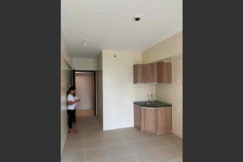 79-resale-avida-riala-s-2-kitchen1