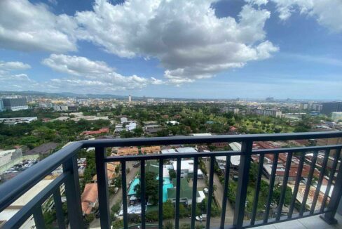 80-resale-grand-residences-s-2-balcony1