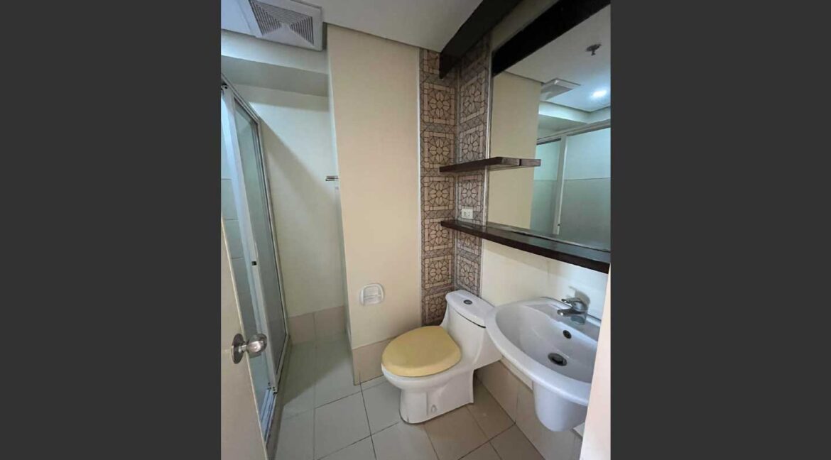 it-park-rent-209-avida-tower-s-3-bath1