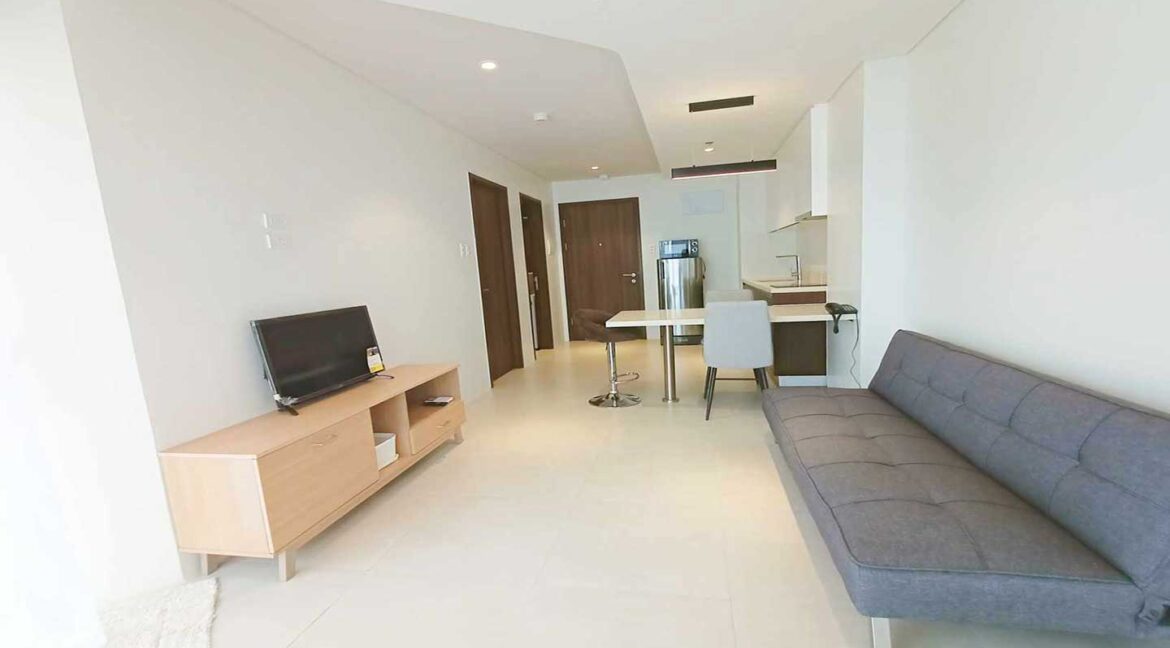 mactan-rent-51-tambuli-1br-2-living1