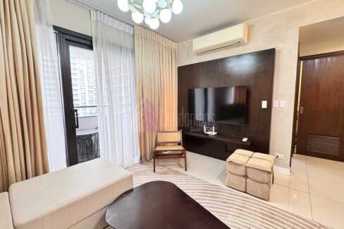 alcoves-1br-mid-floor-05