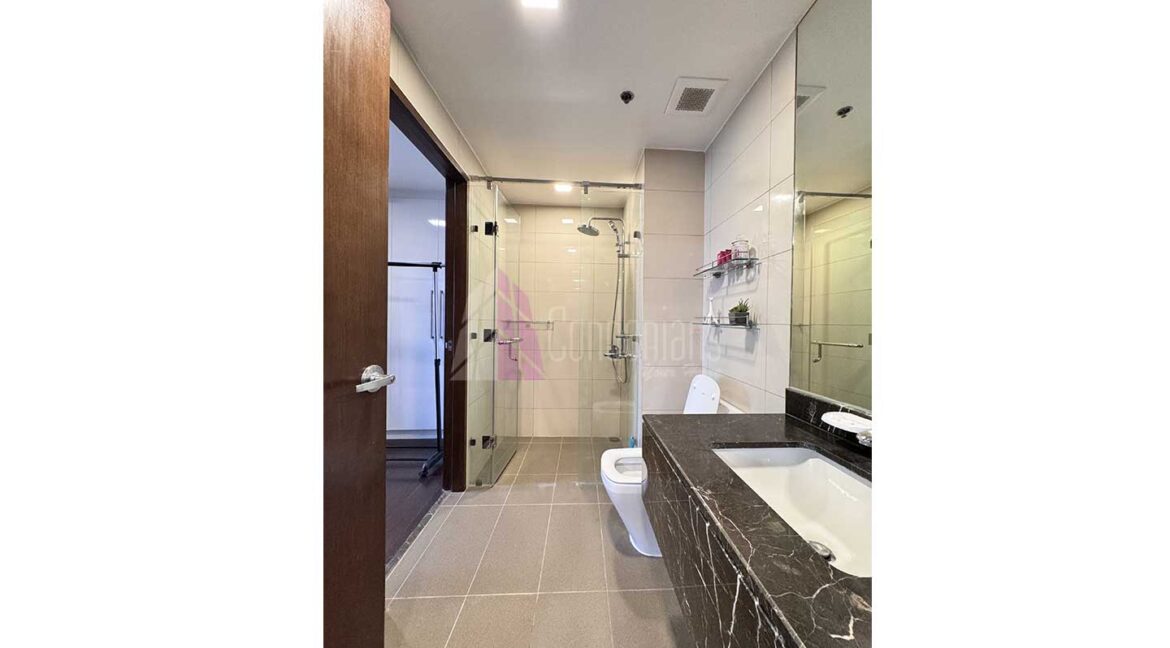 alcoves-1br-mid-floor-06