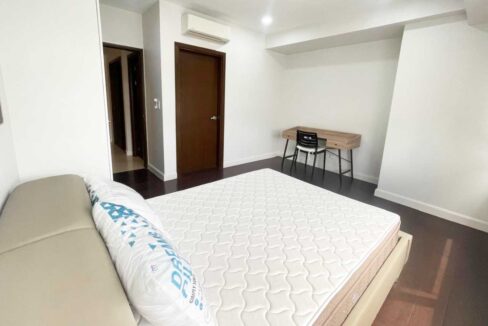 alcoves-1br-mountain-07